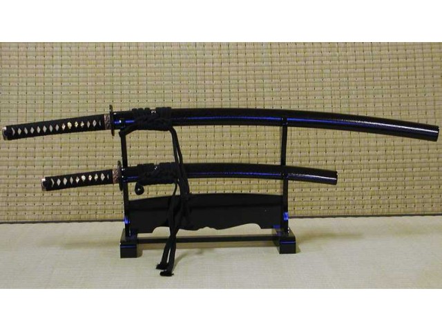 Katana stand (double)